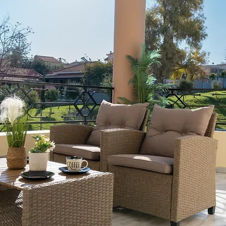 Nafsika's Cozy Apartament *