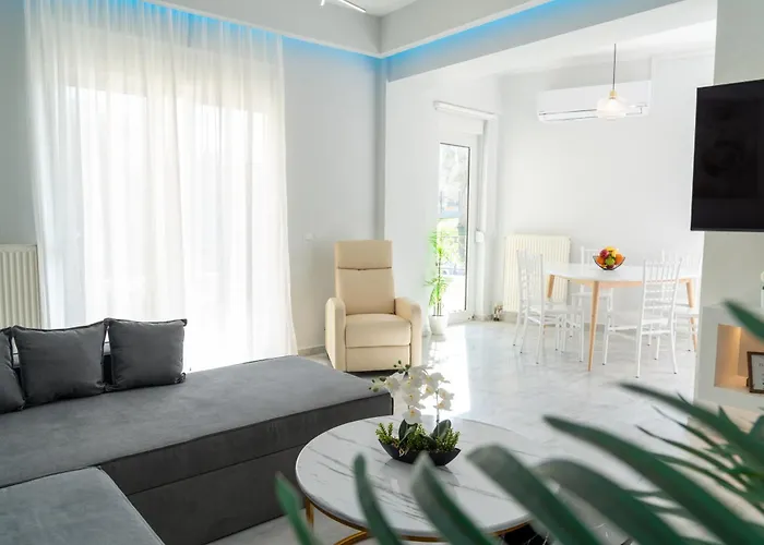 Nafsika's Cozy Apartmán *